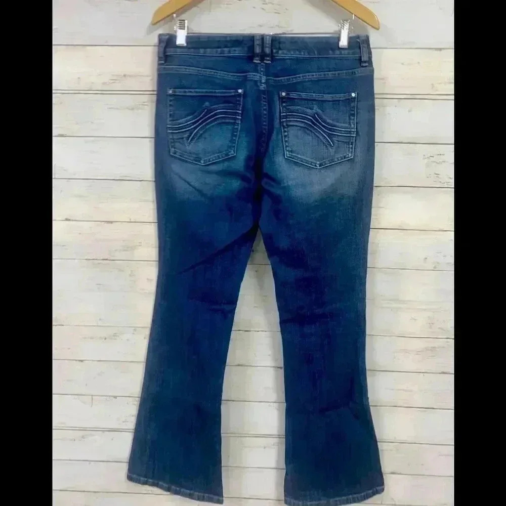 White House Black Market Flare Leg Jeans - Picture 2 of 5